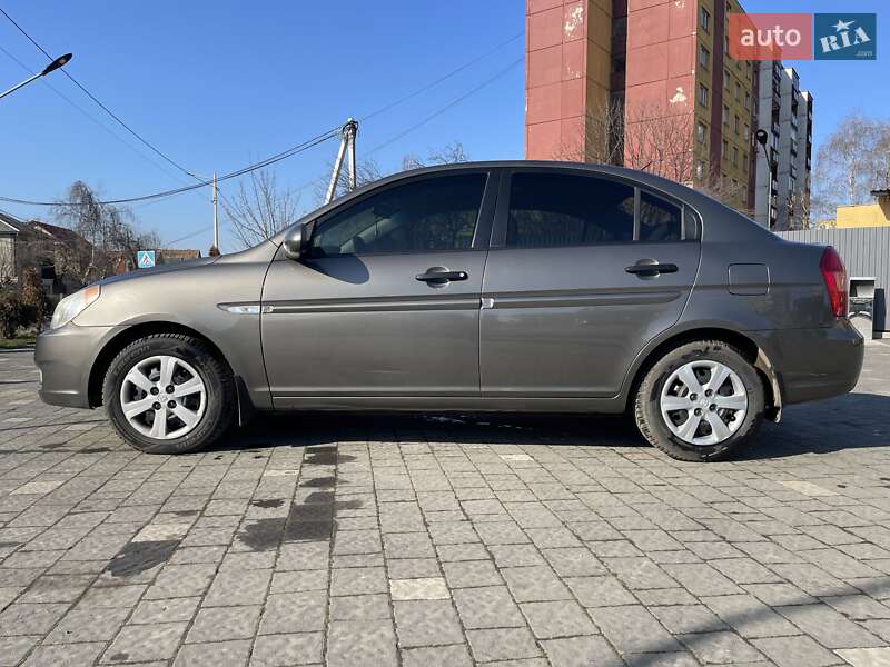 Седан Hyundai Accent 2008 в Ужгороді фото 3 Седан Hyundai Accent 2008 в Ужгороді