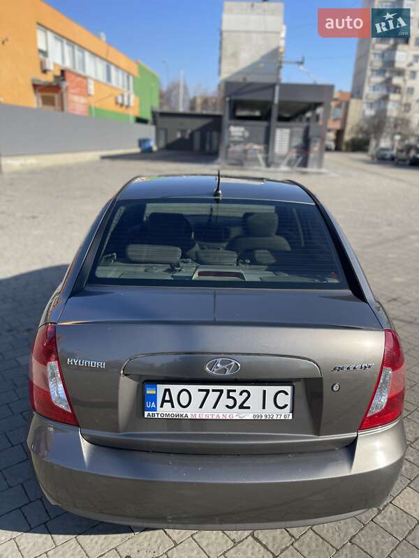 Седан Hyundai Accent 2008 в Ужгороді фото 9 Седан Hyundai Accent 2008 в Ужгороді