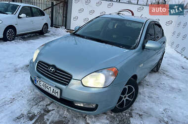 Седан Hyundai Accent 2008 в Днепре