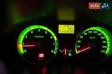 Хэтчбек Hyundai Accent 2008 в 