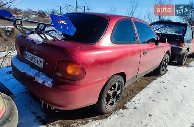 Лифтбек Hyundai Accent 1995 в Смеле