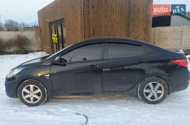 Седан Hyundai Accent 2011 в 