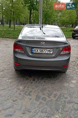 Седан Hyundai Accent 2012 в 