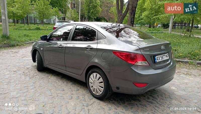 Седан Hyundai Accent 2012 в Харькове