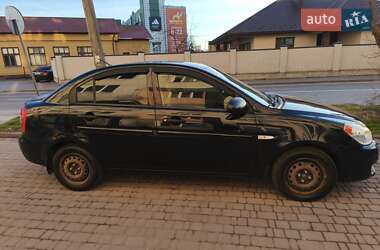 Седан Hyundai Accent 2009 в Івано-Франківську