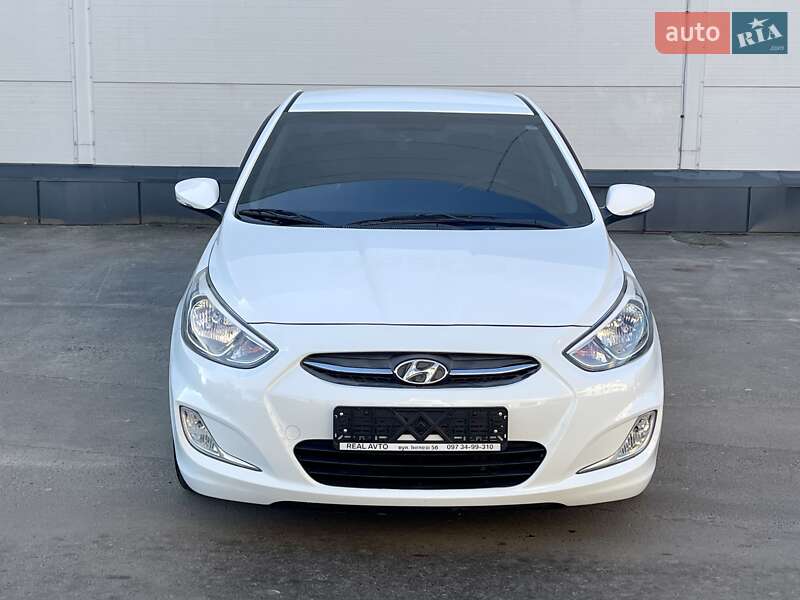 Седан Hyundai Accent 2016 в Одессе