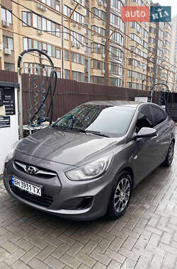 Седан Hyundai Accent 2013 в Одессе