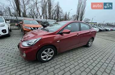 Седан Hyundai Accent 2011 в Николаеве