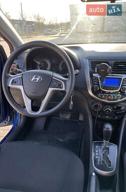 Седан Hyundai Accent 2012 в 