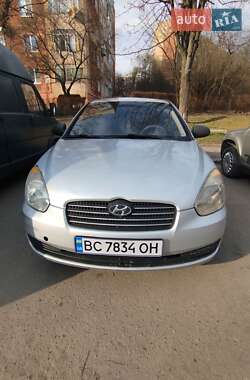 Седан Hyundai Accent 2009 в Львове