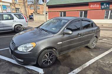 Седан Hyundai Accent 2010 в Чернігові