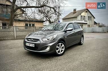 Хетчбек Hyundai Accent 2012 в Києві