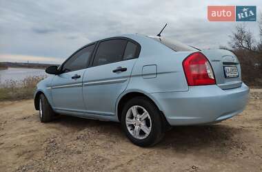 Седан Hyundai Accent 2008 в 