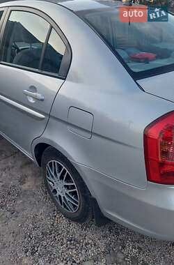 Седан Hyundai Accent 2009 в 