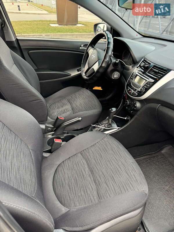 Седан Hyundai Accent 2016 в Киеве