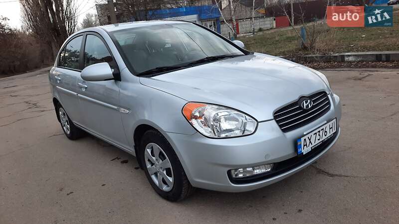Седан Hyundai Accent 2010 в Харкові