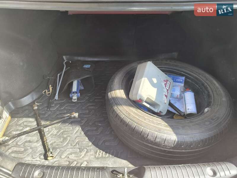 Седан Hyundai Accent 2012 в Николаеве фото 12 Седан Hyundai Accent 2012 в Николаеве