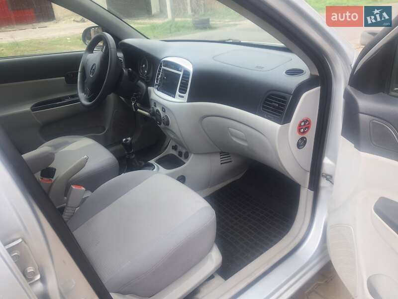 Седан Hyundai Accent 2008 в Одесі