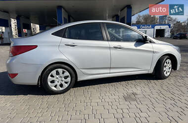 Седан Hyundai Accent 2016 в 