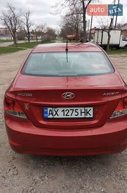 Седан Hyundai Accent 2013 в 