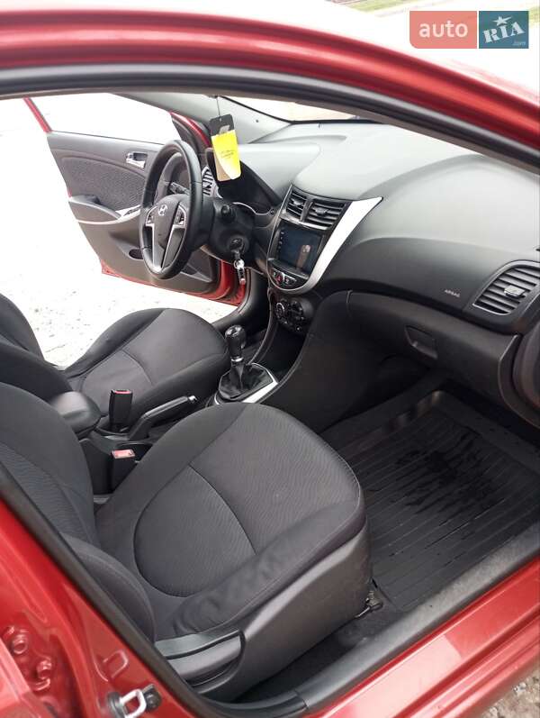 Седан Hyundai Accent 2013 в Харкові
