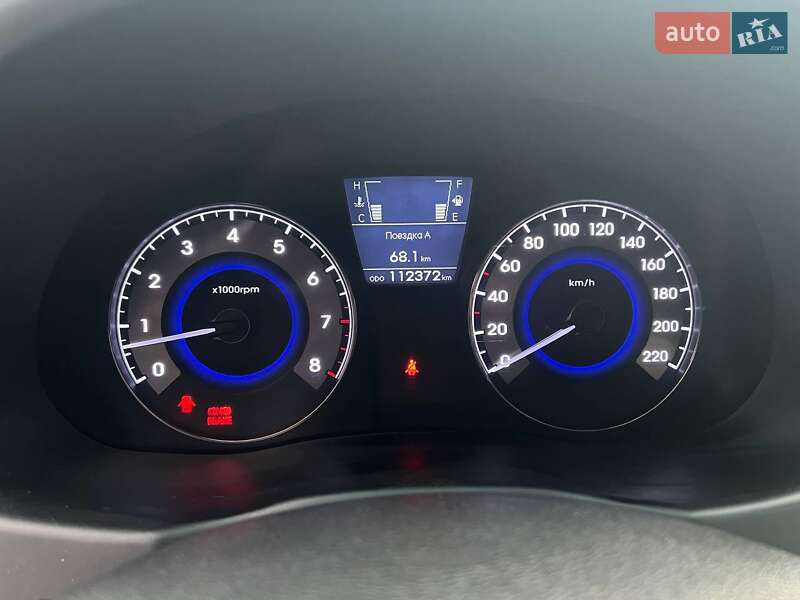 Хэтчбек Hyundai Accent 2012 в Днепре
