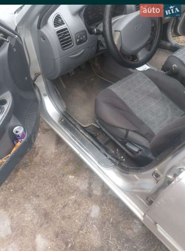 Седан Hyundai Accent 2002 в Шептицькому фото 7 Седан Hyundai Accent 2002 в Шептицькому
