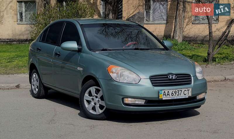 Седан Hyundai Accent 2007 в Киеве
