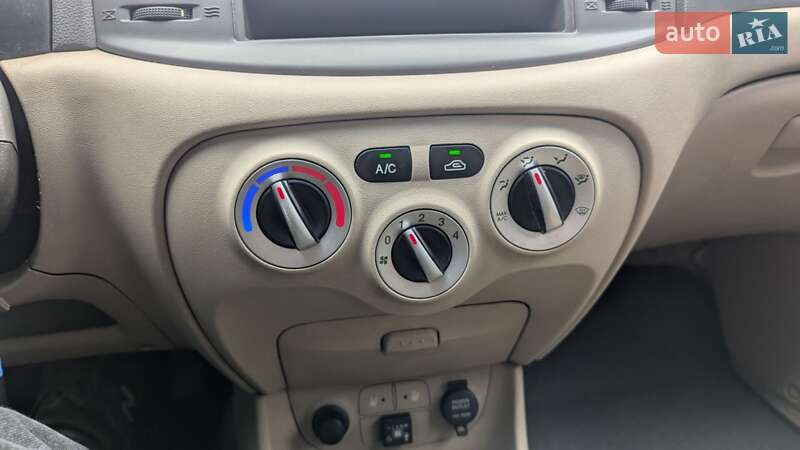 Седан Hyundai Accent 2007 в Киеве