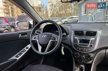 Седан Hyundai Accent 2016 в 
