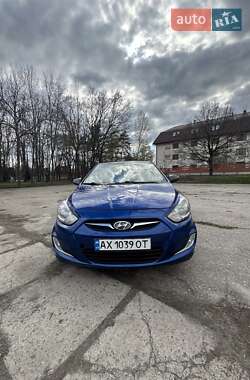 Седан Hyundai Accent 2011 в 