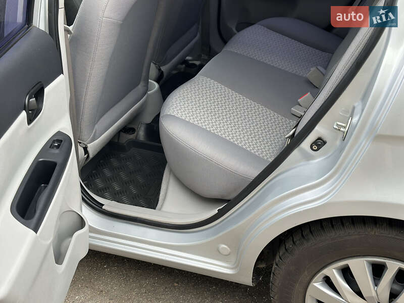 Седан Hyundai Accent 2009 в Запорожье