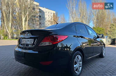 Седан Hyundai Accent 2011 в 