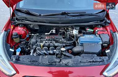 Седан Hyundai Accent 2014 в 