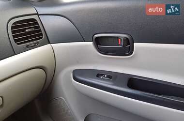 Седан Hyundai Accent 2006 в 