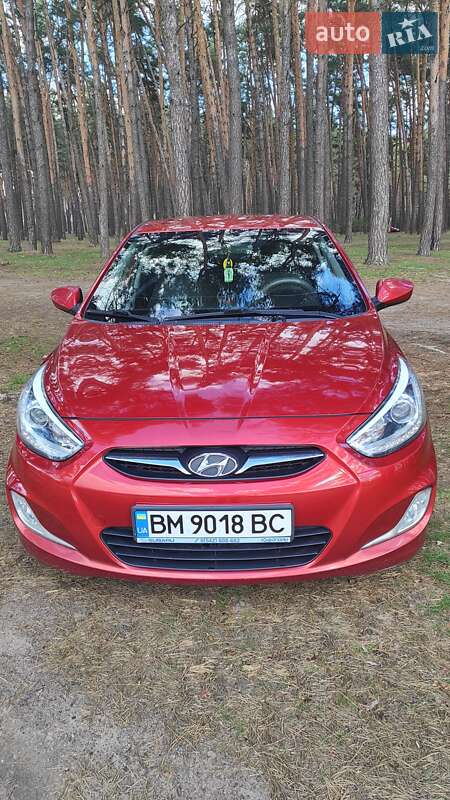 Hyundai Accent 2013