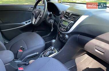 Седан Hyundai Accent 2012 в 