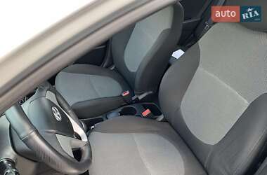 Седан Hyundai Accent 2011 в 