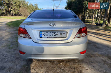 Седан Hyundai Accent 2011 в 