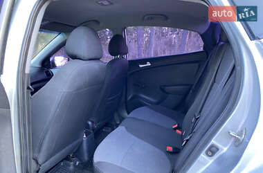 Седан Hyundai Accent 2011 в 