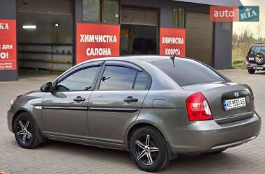 Седан Hyundai Accent 2010 в 