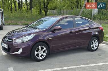 Седан Hyundai Accent 2012 в 