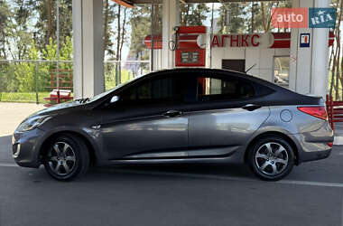 Седан Hyundai Accent 2013 в 