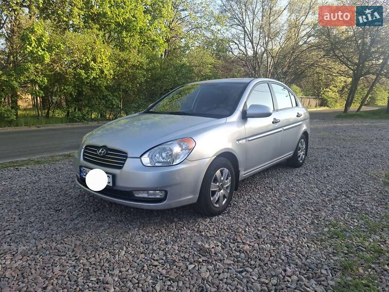 Седан Hyundai Accent 2008 в 