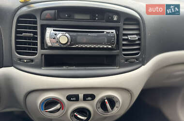Седан Hyundai Accent 2008 в 