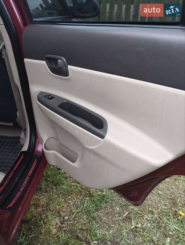 Седан Hyundai Accent 2007 в Києві