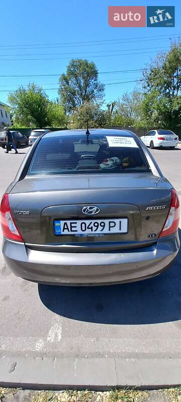Седан Hyundai Accent 2008 в Дніпрі