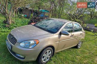 Седан Hyundai Accent 2008 в Полтаве