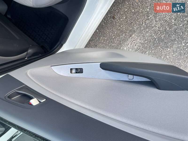 Седан Hyundai Accent 2015 в Киеве