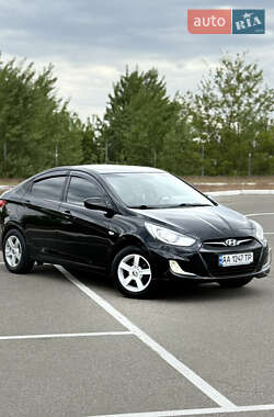 Седан Hyundai Accent 2012 в Киеве